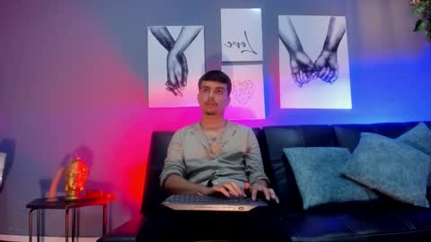 Nicolas Rey online show from 11.09.25