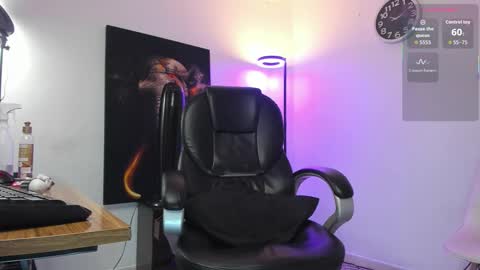 Nicolas Fellener online show from 11.23.25