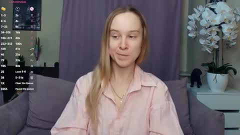 Nicoletta online show from 03.11.26