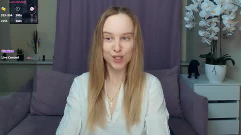 Nicoletta online show from 03.13.26