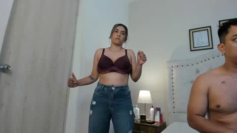 Snapshot of nicole_adam_ms chatting on 12.19.24 Nicole Adam online show from 12.19.24