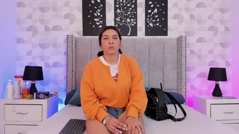 Snapshot of nicole_adam_ms chatting on 01.28.25 Nicole Adam online show from 01.28.25