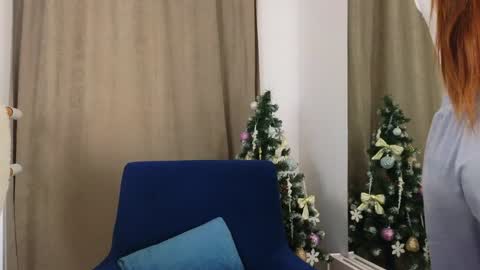 Nicole online show from 12.21.24