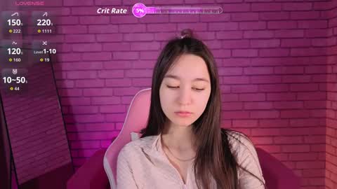 Snapshot of nicole_brownie chatting on 04.10.26 Nicole online show from 04.10.26