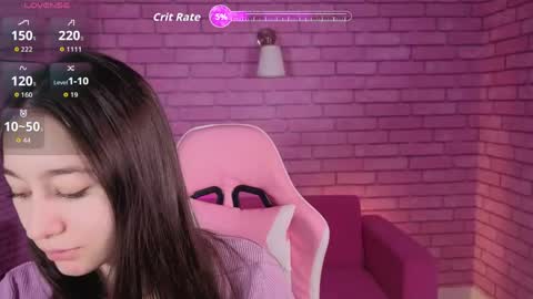 Snapshot of nicole_brownie chatting on 04.18.26 Nicole online show from 04.18.26