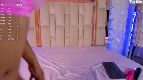 Nicole  online show from 11.11.25