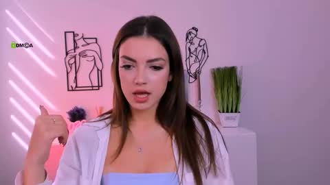 Snapshot of nicole_muah chatting on 09.25.25 nicole_muah online show from 09.25.25