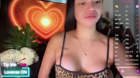 NICOLE online show from 11.22.25