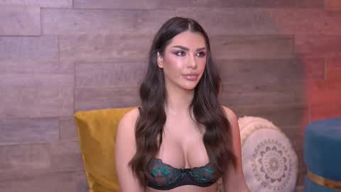 Snapshot of nicoledevin chatting on 01.06.26 Nicole online show from 01.06.26