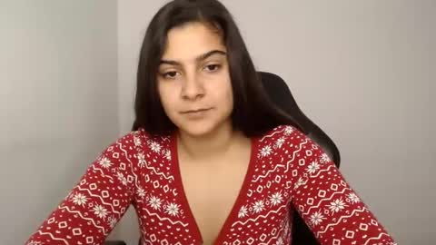 Snapshot of nicoleever chatting on 12.14.24 nicoleever online show from 12.14.24
