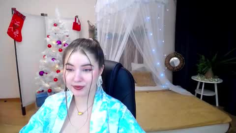 nicolefoxery online show from 12.18.24