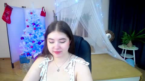 nicolefoxery online show from 12.31.24