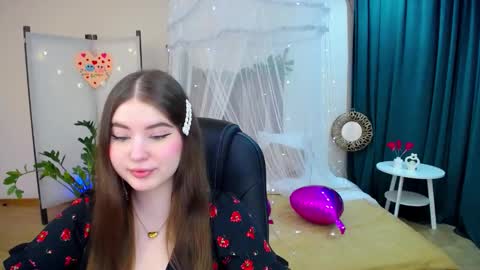 nicolefoxery online show from 02.15.25