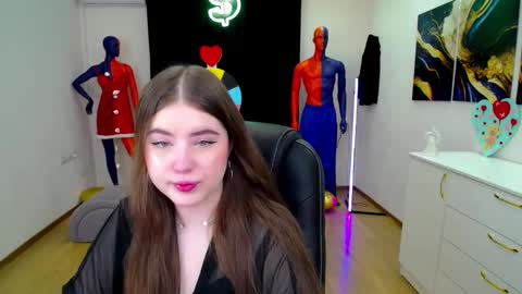 nicolefoxery online show from 02.23.25