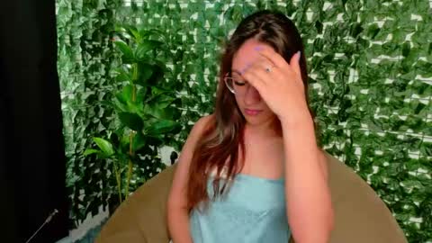nicoleirisxxx online show from 05.12.26