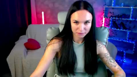Snapshot of nicolemerz chatting on 08.04.26 Nicole online show from 08.04.26