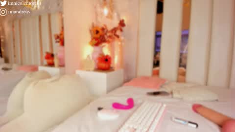 Andrea give it a thumbs up please its important  online show from 10.27.25