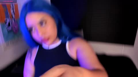 Snapshot of nicoleozzyy chatting on 12.18.24 Nico online show from 12.18.24