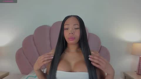 NICOLE online show from 09.20.25