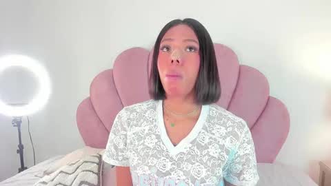 NICOLE online show from 11.05.25