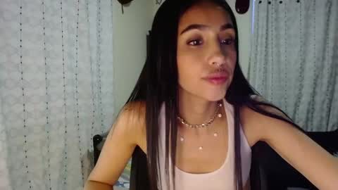 Nicole online show from 11.12.25