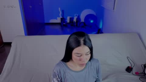 Snapshot of nicollbashel chatting on 04.26.26 Nicoll Independent model online show from 04.26.26
