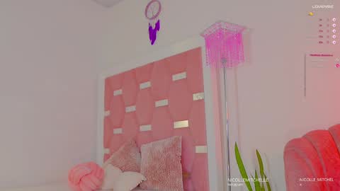 Snapshot of nicolle_mitchelle chatting on 02.02.25 NEW instagram nicollemitchelle online show from 02.02.25