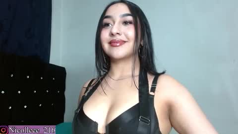Nicolle online show from 10.14.25
