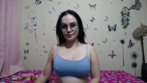 Snapshot of nicolle_sky chatting on 07.09.26 nicolle_sky online show from 07.09.26