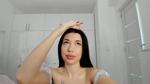 Snapshot of nicolledelight chatting on 03.01.26 Nicolle online show from 03.01.26