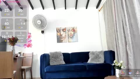 Snapshot of nicollelima chatting on 10.19.25 Nicolle Lima online show from 10.19.25