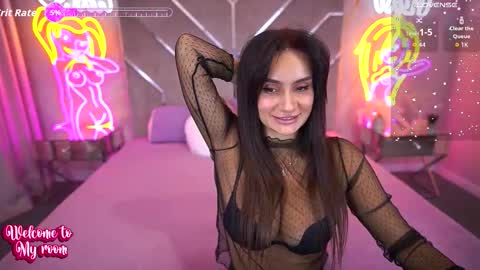 Nicole online show from 10.20.25