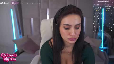 Snapshot of nicolnightt chatting on 11.12.25 Nicole online show from 11.12.25