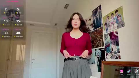 Snapshot of nievesshippey chatting on 07.16.26 Hanna online show from 07.16.26