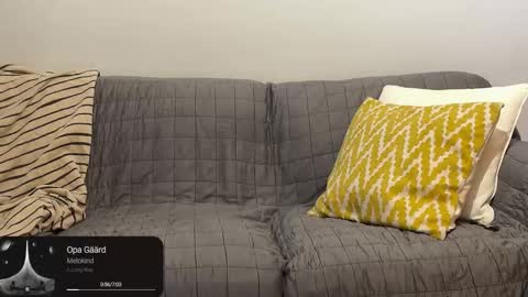 Snapshot of nigelhart chatting on 12.30.24 Nigel Hart online show from 12.30.24