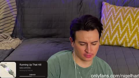 Snapshot of nigelhart chatting on 01.09.25 Nigel Hart online show from 01.09.25