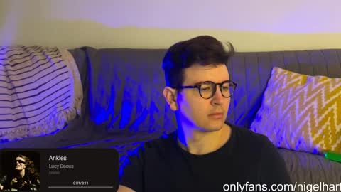 Snapshot of nigelhart chatting on 02.03.25 Nigel Hart online show from 02.03.25