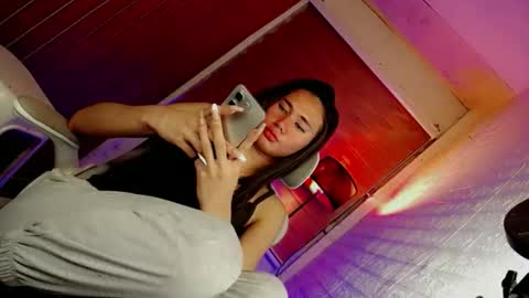 Snapshot of night_crystal1111 chatting on 04.14.26 night_crystal1111 online show from 04.14.26