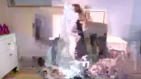 Snapshot of nightholly chatting on 02.09.26 Holly online show from 02.09.26