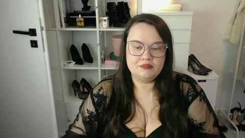 Holly online show from 03.30.26