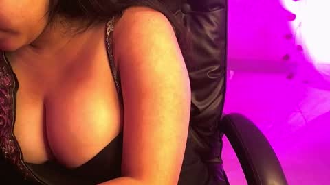 nightqueen107446 online show from 02.27.26