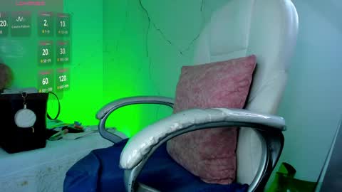 Anni online show from 04.11.26