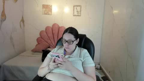 Anni online show from 06.05.26