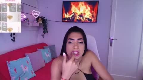 Nicolle Bustamante online show from 02.03.26