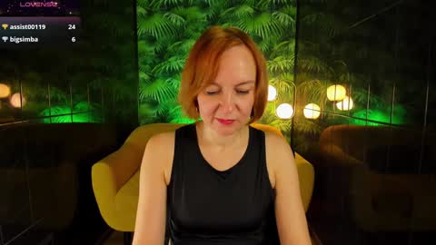 Snapshot of nika_gentle chatting on 12.10.24 Nika online show from 12.10.24
