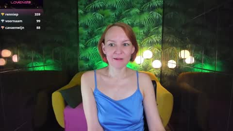 Snapshot of nika_gentle chatting on 12.13.24 Nika online show from 12.13.24