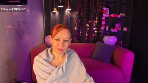 Snapshot of nika_gentle chatting on 02.14.25 Nika online show from 02.14.25