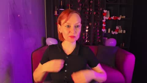 Snapshot of nika_gentle chatting on 02.14.25 Nika online show from 02.14.25
