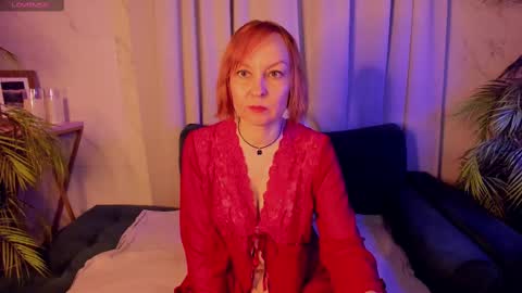 Snapshot of nika_gentle chatting on 02.24.25 Nika online show from 02.24.25