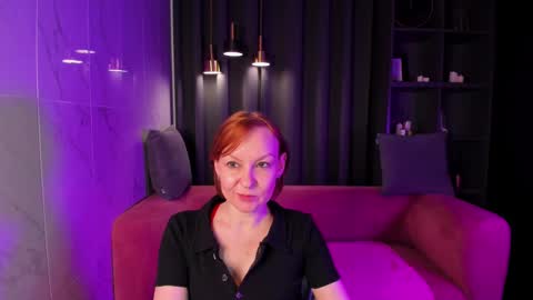 Snapshot of nika_gentle chatting on 03.08.25 Nika online show from 03.08.25